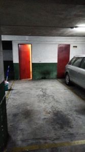 Foto 1 de Garaje en calle Heraclio Fournier en Adurtza - Aretxabaleta, Vitoria-Gasteiz