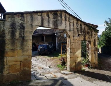 Foto 2 de Casa rural en calle Monasterio en Molledo