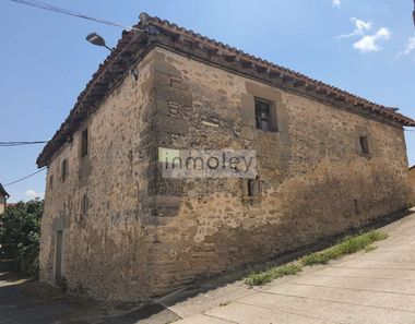 Foto 1 de Casa rural en calle Mayor en Lantarón