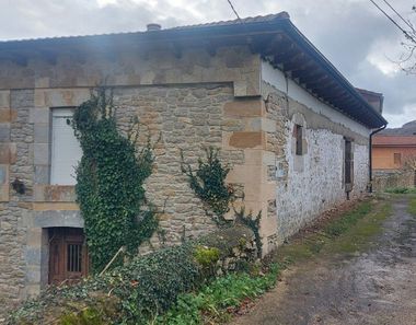 Foto 2 de Casa adossada a calle Somera a Merindad de Cuesta-Urria