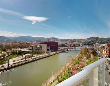 Foto 2 de Piso en San Pedro de Deusto-La Ribera, Bilbao