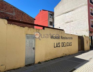 Foto 2 de Edifici a calle De Los Mesones a Mansilla de las Mulas