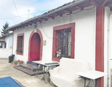 Foto 1 de Chalet en calle Pancho Cossío en Cerezo - Aspla - Torres, Torrelavega
