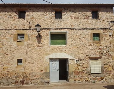 Foto 1 de Casa en calle Portugal en Torrubia