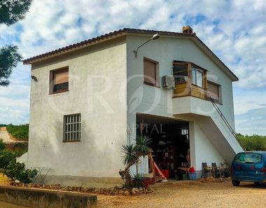 Foto 2 de Casa rural en calle Tarragona en Godall