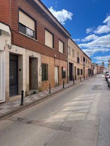 Foto 2 de Casa adossada a calle Santa Ana a Madridejos