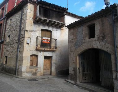 Foto 1 de Casa en calle Zacarias en Baños de Valdearados