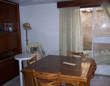 Foto 2 de Casa en calle Tamaron en Santa Cruz de la Salceda
