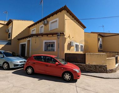 Foto 1 de Casa adossada a San Román de los Montes