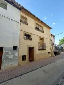 Foto 1 de Casa en calle Manzano en Ainzón