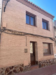 Foto 1 de Casa adossada a calle Horno a Puebla de Alfindén (La)