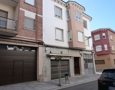 Foto 2 de Edificio en calle Aragón en Binéfar