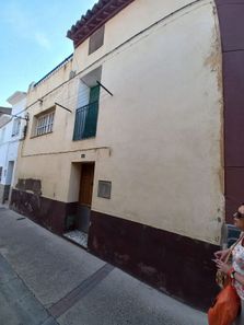 Foto 2 de Casa adossada a calle San Teopompo a Ricla
