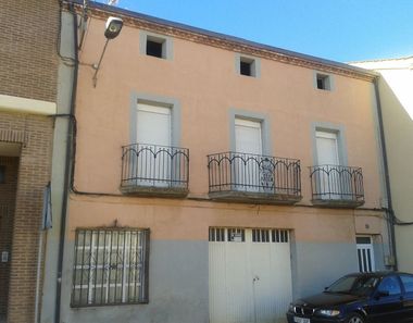 Foto 1 de Casa adossada a calle San Mames a Villar de Torre