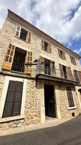 Foto 2 de Casa en calle Joan Carles I en Lloseta