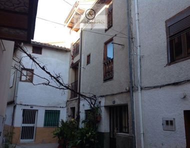 Foto 2 de Casa en calle Miguel de Cervantes en Candeleda