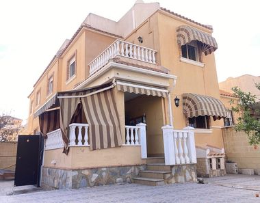 Foto 1 de Casa adosada en Formentera del Segura