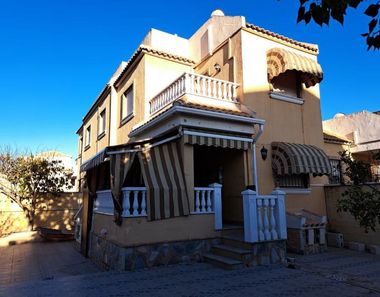 Foto 2 de Casa adosada en Formentera del Segura