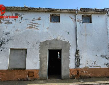 Foto 2 de Casa adossada a calle Major a Santa Bàrbara