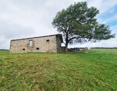 Foto 1 de Casa rural en calle Bu en Valle de Valdebezana