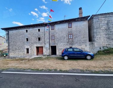 Foto 2 de Casa rural en calle Lugar San Miguel de Cornezuelo en Valle de Manzanedo