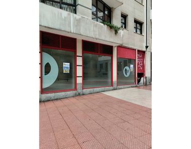 Foto 1 de Local en calle Carreño Miranda en La Ería - Masip, Oviedo