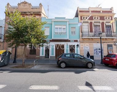 Foto 1 de Casa adossada a El Cabanyal- El Canyamelar, Valencia