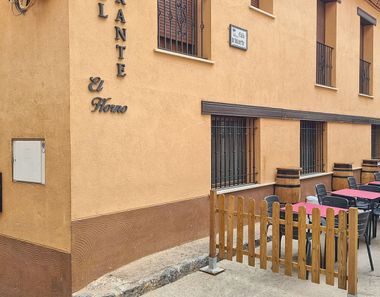 Foto 2 de Local a calle Doctor Izquierdo a Puebla de Valverde (La)