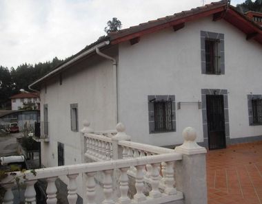 Foto 2 de Casa rural en Otañes - Talledo, Castro Urdiales