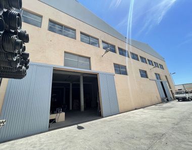 Foto 2 de Nau a polígono Industrial de Mirca a Santa Cruz de la Palma