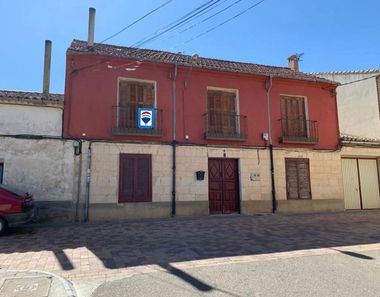 Foto 1 de Casa adosada en calle Ramón Cajal en Valoria la Buena