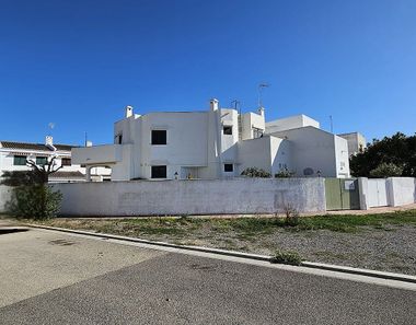 Foto 1 de Casa adossada a Almardà, Sagunto