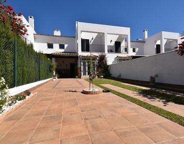 Foto 1 de Casa adossada a Sancti Petri - La Barrosa, Chiclana de la Frontera