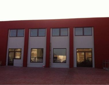 Foto 2 de Oficina a calle Cobalto a Arcas Reales - Pinar del Jalón, Valladolid
