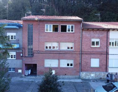 Foto 1 de Edificio en calle La Mora en Corvera de Asturias