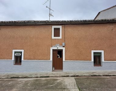 Foto 1 de Casa adosada en calle Barrionuevo en Aliseda