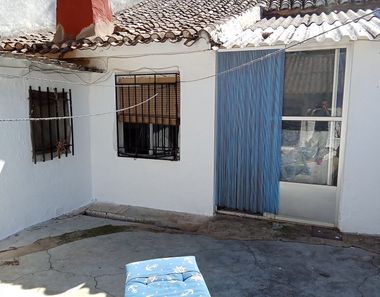 Foto 2 de Casa adosada en calle Mayor en Bonillo (El)