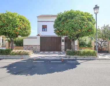Foto 1 de Casa adossada a Villanueva del Ariscal