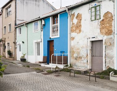 Foto 2 de Casa adosada en calle Lugar Jubias de Abajo en Los Castros - Castrillón - Eiris, Coruña (A)