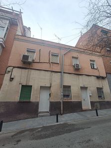 Foto 1 de Piso en Valdeacederas, Madrid