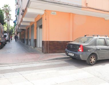 Foto 2 de Local en Barrio Alto - San Félix - Oliveros - Altamira, Almería