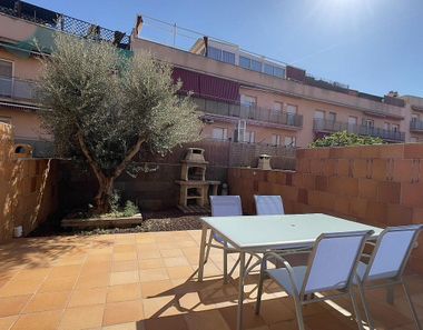 Foto 1 de Casa adossada a La Llàntia, Mataró