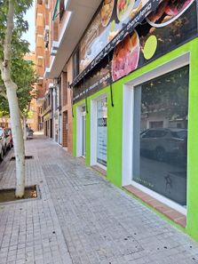 Foto 1 de Local a calle Doctor Cardús Llanas a Los Olivos, Huesca