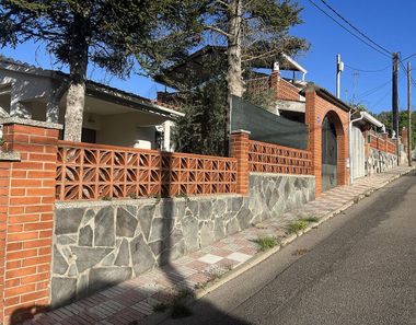 Foto 2 de Casa a calle De la Riera a Sant Salvador de Guardiola