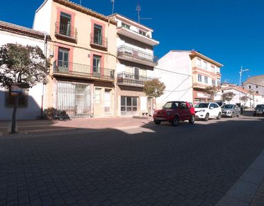 Foto 2 de Edifici a calle Principal a Navas del Marqués (Las)