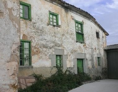 Foto 2 de Casa en calle Iglesias en Valle de Valdelucio