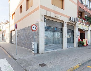 Foto 2 de Local a avenida Constitució a Sant Andreu de la Barca