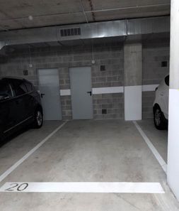 Foto 1 de Garatge a Almeda - El Corte Inglés, Cornellà de Llobregat
