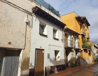 Foto 2 de Casa adosada en calle Rafael Gasset en Ayerbe