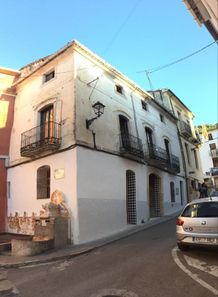 Foto 1 de Edifici a calle Mayor a Agres
